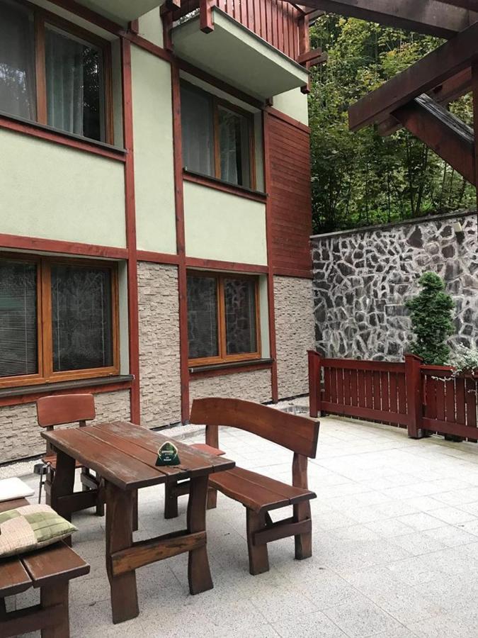 Studio 101 Fatrapark 1 鲁容贝罗克 外观 照片
